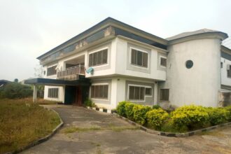 5 bedroom duplex for sale in Uyo